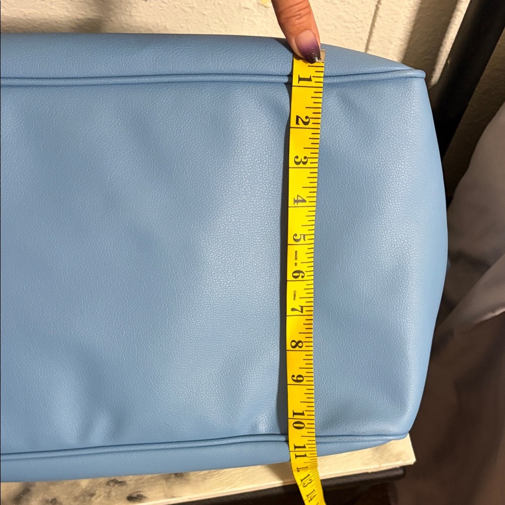 Disney Light Blue Stitch Weekender NWOT - Picture 11 of 11